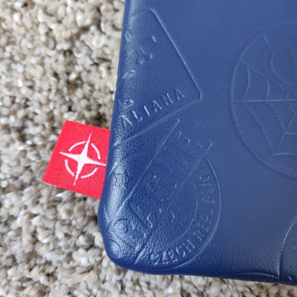 Marvel Spiderman Far from Home Blue Clutch Zippered Bag - Picture 5 of 7